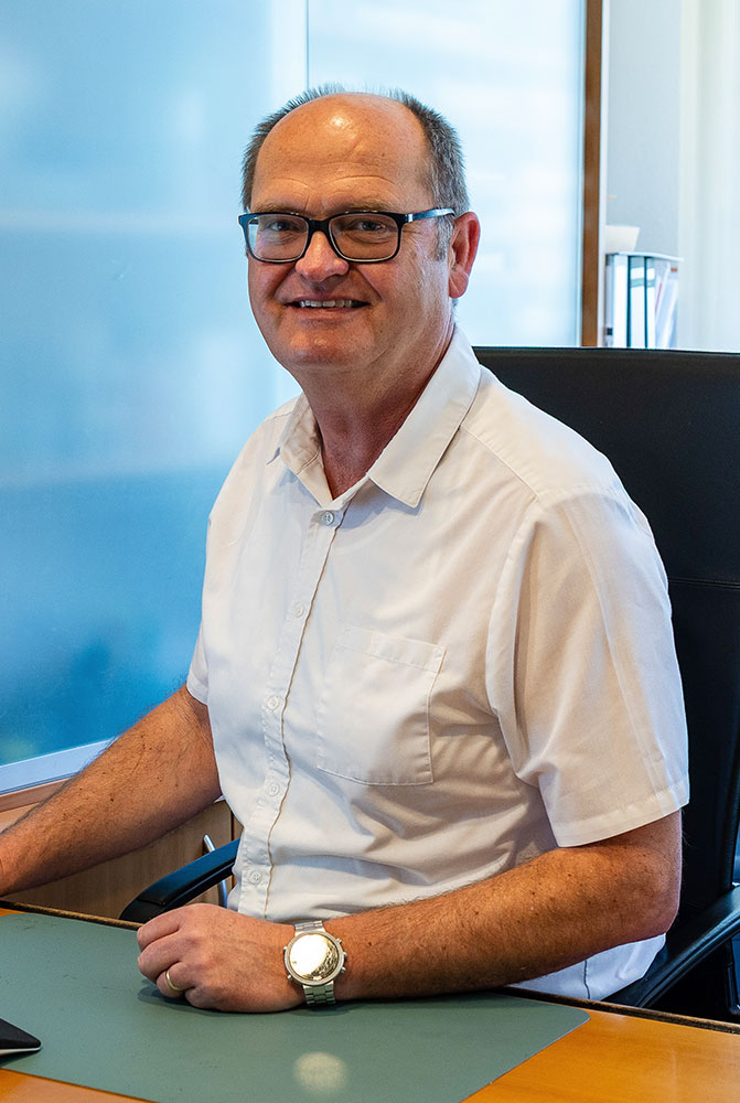 Dr. med. Ulf Uecker